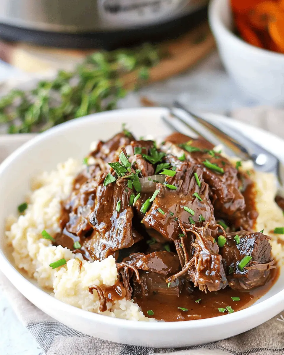 Slow Cooker Beef Manhattan: Easy Weeknight Comfort Dish
