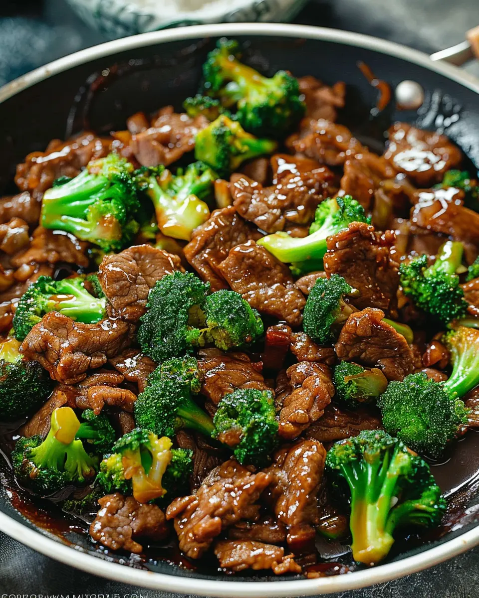 Chinese Beef and Broccoli Made Easy: Your One Pan Take-Out Solution