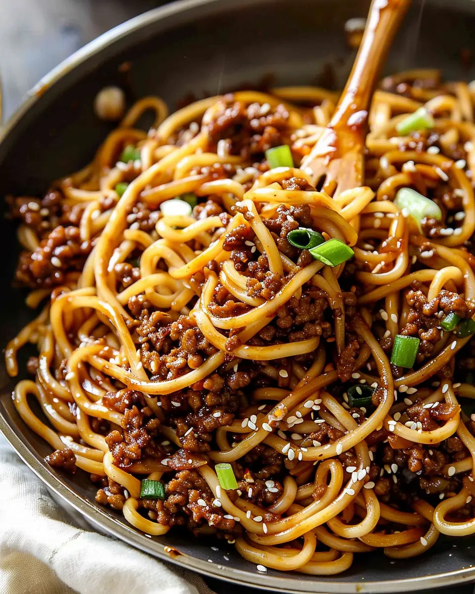 Mongolian Ground Beef Noodles: Easy, Flavorful Comfort Food